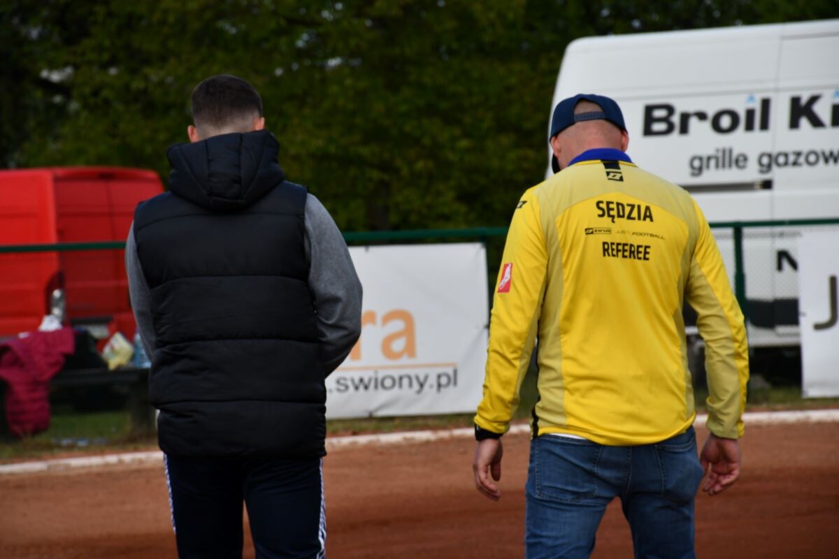 Gentlemen Śląsk Świętochłowice w świetnym stylu wygrywa spotkanie z Szawerem Leszno!
