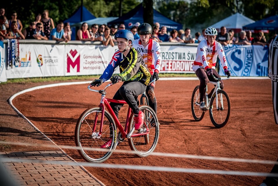 W miniony weekend na stadionie OSiR Skałka odbyły się Mistrzostwa Świata w Speedrowerze - w ciągu tych trzech dni zmagań nie zabrakło sportowej euforii i złości, zaciętej rywalizacji, dramatów i triumfów.