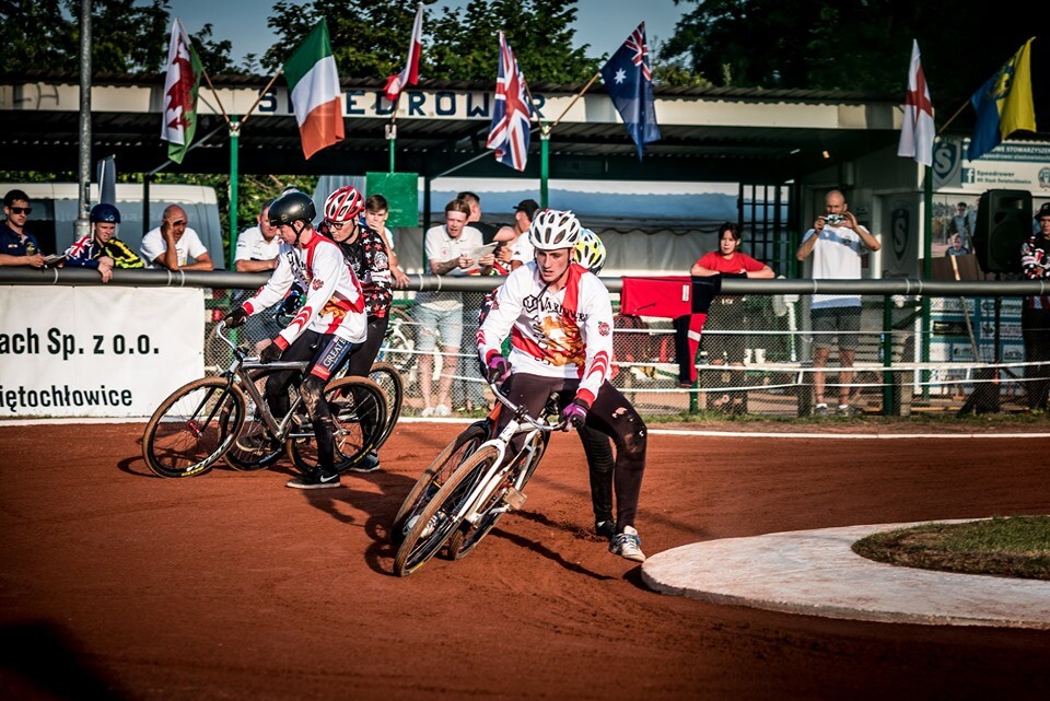 W miniony weekend na stadionie OSiR Skałka odbyły się Mistrzostwa Świata w Speedrowerze - w ciągu tych trzech dni zmagań nie zabrakło sportowej euforii i złości, zaciętej rywalizacji, dramatów i triumfów.