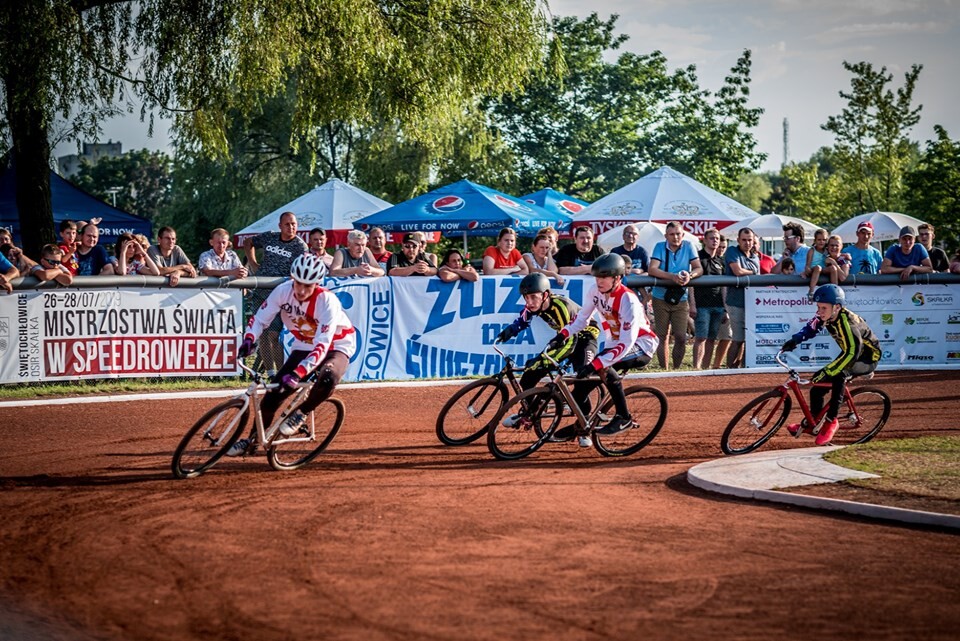 W miniony weekend na stadionie OSiR Skałka odbyły się Mistrzostwa Świata w Speedrowerze - w ciągu tych trzech dni zmagań nie zabrakło sportowej euforii i złości, zaciętej rywalizacji, dramatów i triumfów.