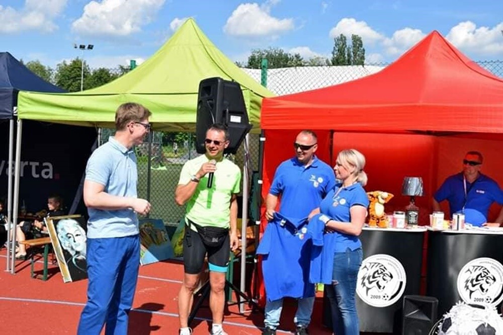 W dniach 1-2 czerwca na świętochłowickiej Skałce odbyły się obchody Dnia Dziecka. Pierwszy dzień był o charakterze kulturalnym, zaś drugi na sportowo.

foto: Akademia Piłkarska Tygryski