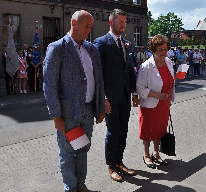Miejskie obchody rocznicy uchwalenia Konstytucji 3 maja rozpoczęły się od uroczystej Mszy św. w kościele pw. św. Piotra i Pawła.
