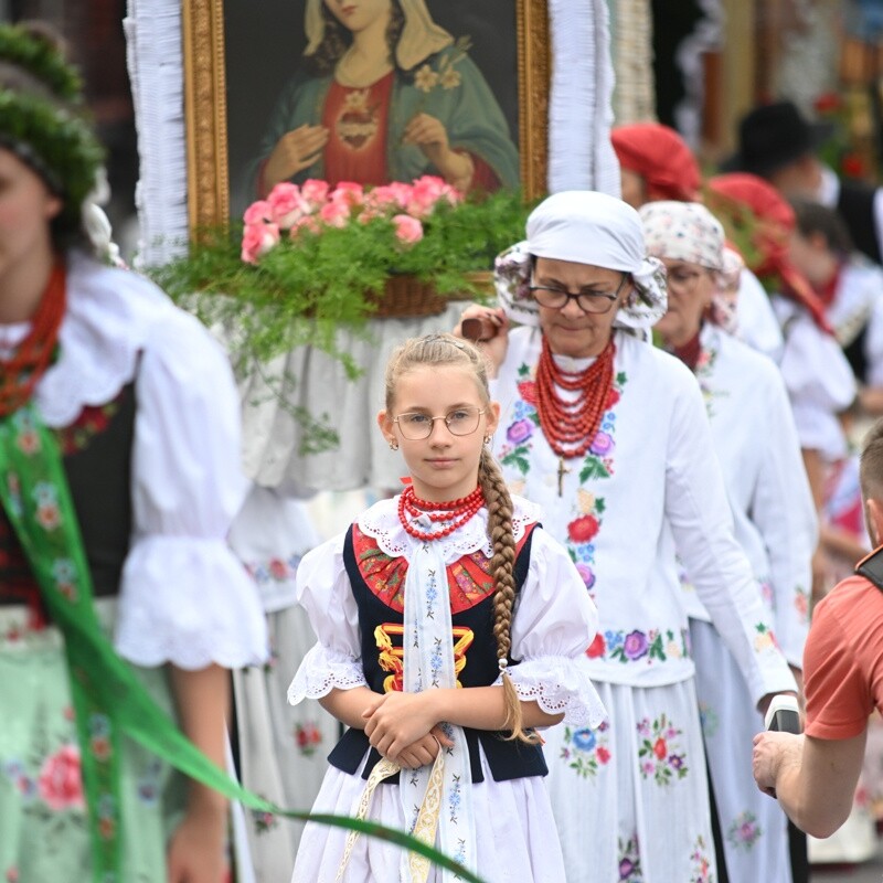 Świętochłowice: Tradycyjna procesja Bożego Ciała przeszła ulicami Lipin [ZDJĘCIA]
