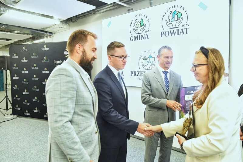 Świętochłowice z tytułem Bezpieczna Gmina 2025 – prestiżowe wyróżnienie dla miasta