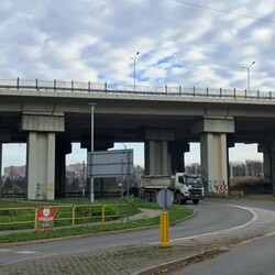 &#346;wi&#281;toch&#322;owicki wiadukt na DT&#346; wymaga remontu! Miasto podejmuje pierwsze dzia&#322;ania 