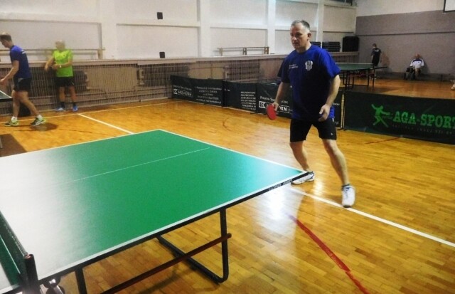 Tenis stolowy