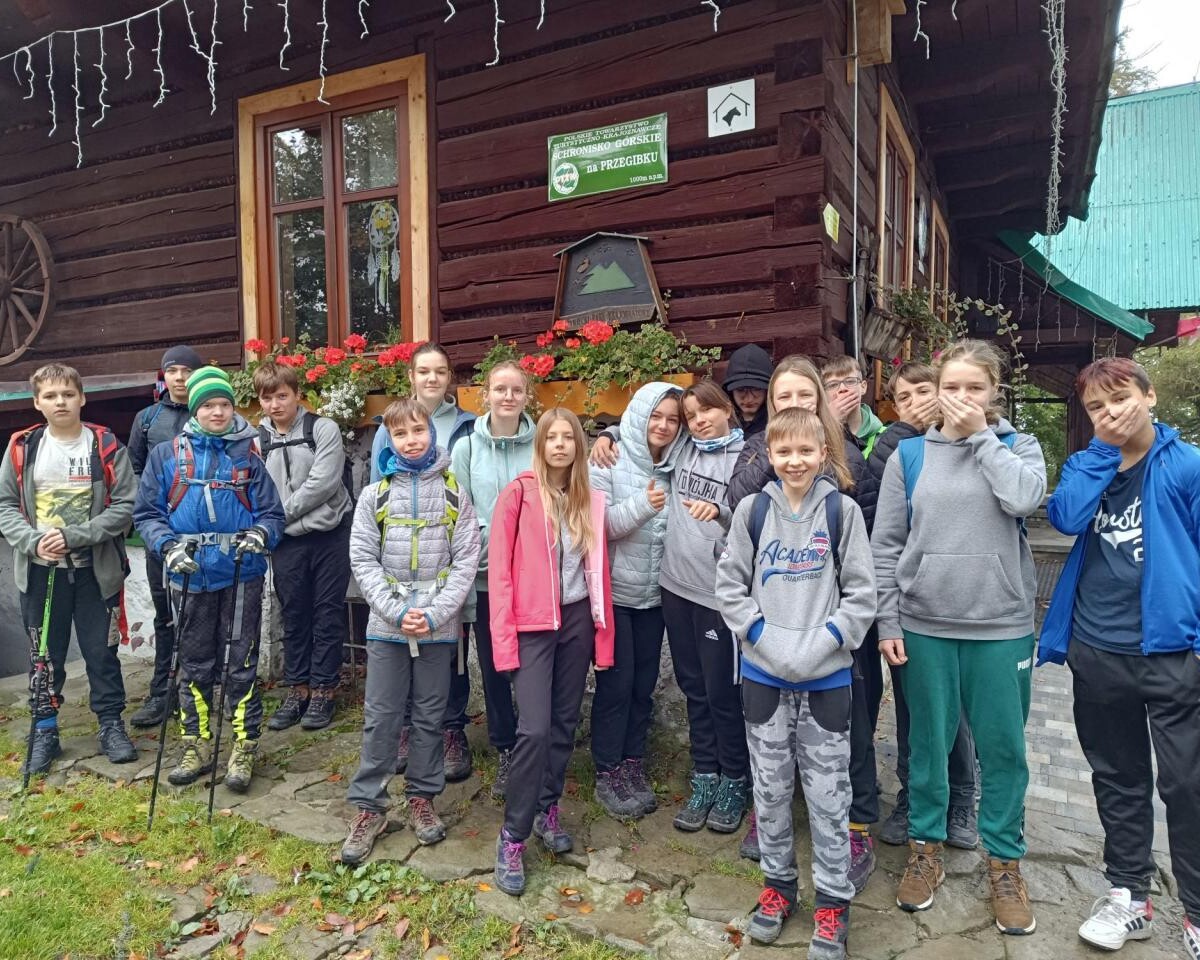 Świętochłowice: Uczniowie SP nr 2 na wycieczce w Beskidzie Żywieckim / fot. SP nr 2