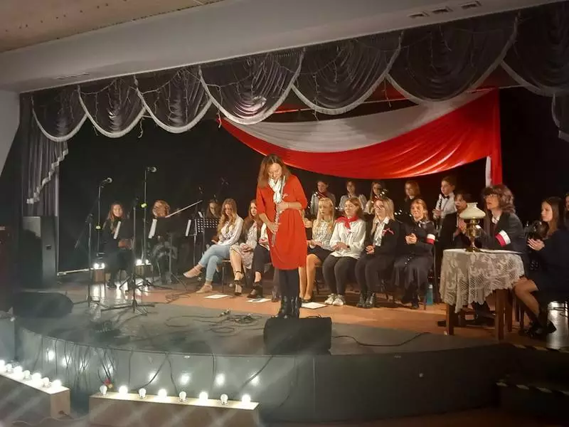 Za nami koncert patriotyczny w MDK Świętochłowice. Młodzież uczciła walczących