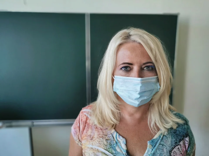 ZUS: w październiku dwukrotnie wzrosła liczba L4 wystawionych pracownikom edukacji